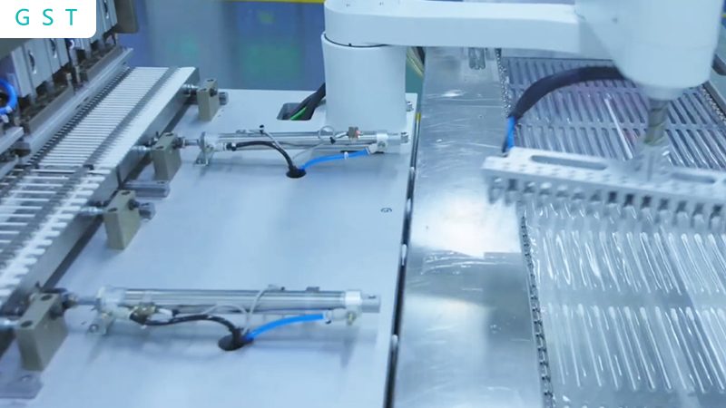 工业机器人控制系统开放式架构：提升灵活性与互操作性的关键**